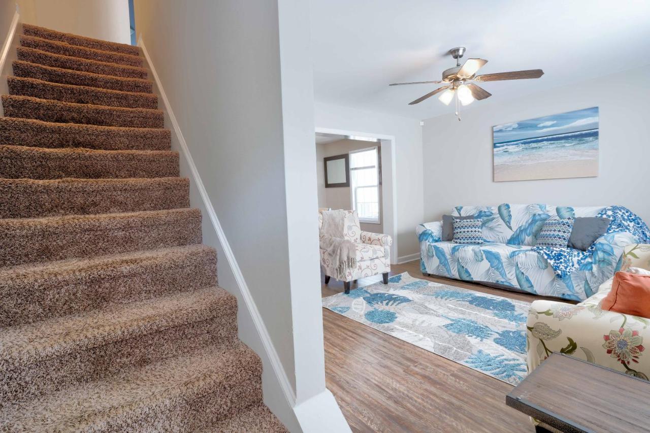 Kannapolis Elegant Townhouse - Pet Friendly Екстер'єр фото